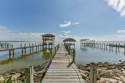 1335 Edwards Drive, Dickinson, TX 77539 - Photo 34