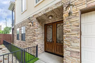 1512 Thompson St, Houston, TX 77007 - Photo 1