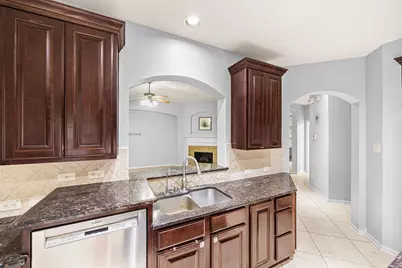 802 Floriencia Street, Sugar Land, TX 77479 - Photo 16