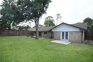 10511 Eddystone Dr, Houston, TX 77043 - Photo 28