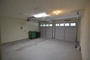10511 Eddystone Dr, Houston, TX 77043 - Photo 24