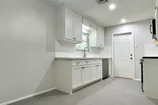 5905 Darnell St, Houston, TX 77074 - Photo 8