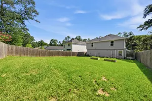 15011 Crockett Rd, Willis, TX 77378 - Photo 24