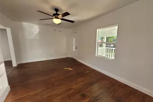 4302 Dickson St, Houston, TX 77007 - Photo 10