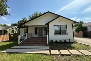 4522 Dewberry St, Houston, TX 77021 - Photo 2