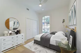 50 Saddlebrook Ln, Houston, TX 77024 - Photo 36