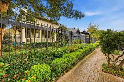 110 Stratford Street, Houston, TX 77006 - Photo 6