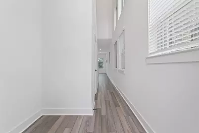 10974 Swang Link Drive, Houston, TX 77043 - Photo 16