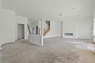 721 S Kansas Ave, League City, TX 77573 - Photo 6