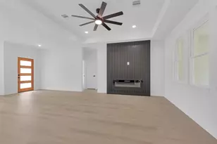 8646 Valley Gold Ct, Houston, TX 77078 - Photo 8