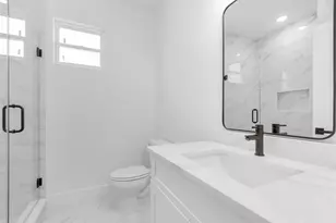 8646 Valley Gold Ct, Houston, TX 77078 - Photo 22