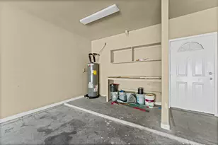 1310 E James St, Baytown, TX 77520 - Photo 20