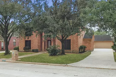 12211 Cypresswood Drive, Houston, TX 77070 - Photo 2