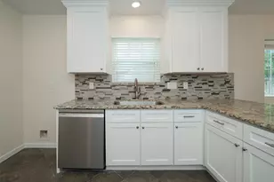 8811 Tan Oak Cir, Tomball, TX 77375 - Photo 16