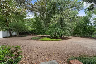 1604 Kirby Dr, Houston, TX 77019 - Photo 42