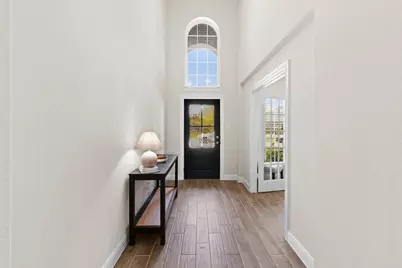 12114 Champions Forest Drive, Mont Belvieu, TX 77535 - Photo 4