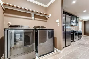 11018 Avon Brook Ln, Houston, TX 77034 - Photo 24