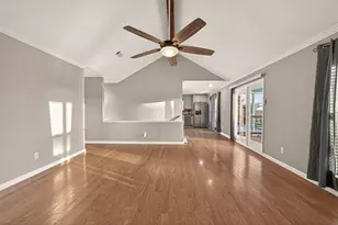 4 N Sandpiper St, La Marque, TX 77568 - Photo 18