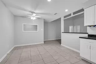 4407 Hickory Grove Dr, Houston, TX 77084 - Photo 10