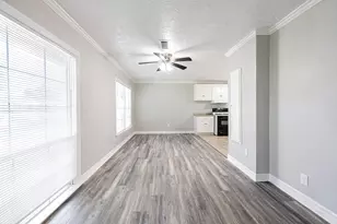 2206 Alabama St, Baytown, TX 77520 - Photo 10