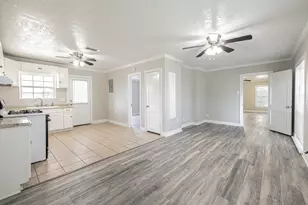 2206 Alabama St, Baytown, TX 77520 - Photo 12