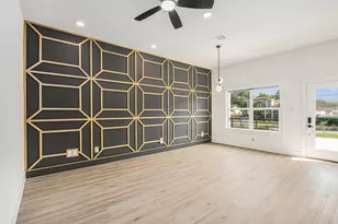 4825 Pederson St, Houston, TX 77033 - Photo 2