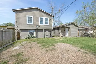3933 Linder St, Houston, TX 77026 - Photo 2