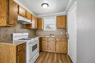 3933 Linder St, Houston, TX 77026 - Photo 8