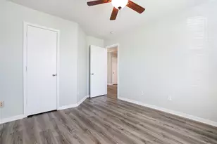9823 Cassowary Dr, Conroe, TX 77385 - Photo 26