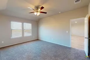 1925 Hamilton Ave, Nome, TX 77629 - Photo 8