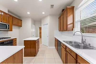 11223 Cactus Valley Court, Houston, TX 77089 - Photo 12