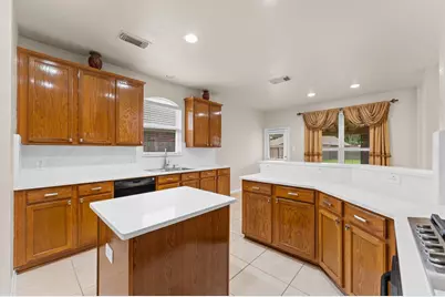 11223 Cactus Valley Court, Houston, TX 77089 - Photo 10