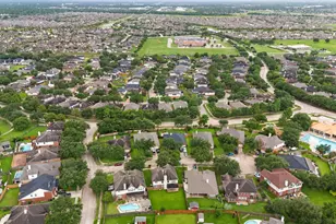 11223 Cactus Valley Ct, Houston, TX 77089 - Photo 32