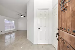 21019 Stoney Haven Dr, Katy, TX 77449 - Photo 2