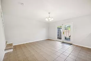 2342 Triway Ln, Houston, TX 77043 - Photo 10