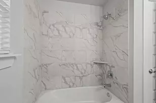 4515 Whisperwood Dr, Rosenberg, TX 77471 - Photo 32