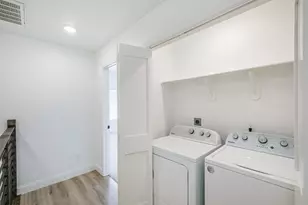 1003/1005 Armbrister St, Brenham, TX 77833 - Photo 36