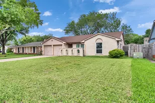 11814 Monticeto Ln, Meadows Place, TX 77477 - Photo 2