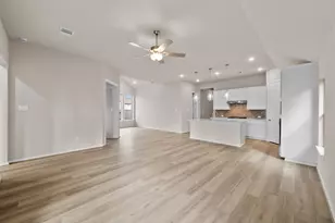 5218 Maple Wood Dr, Manvel, TX 77578 - Photo 8