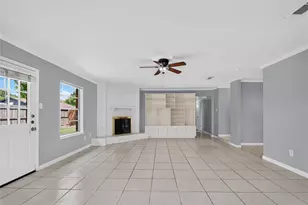 7622 Bubbling Spring Ln, Houston, TX 77086 - Photo 8