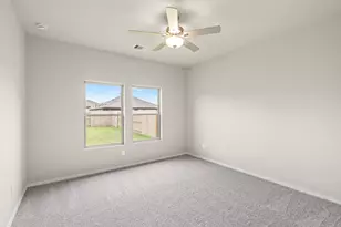 1934 Stargazer Ln, Angleton, TX 77515 - Photo 12