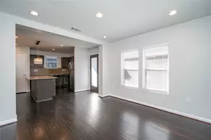 906 W 9th St, Houston, TX 77007 - Photo 8