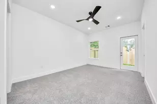5306 Eastland St, Houston, TX 77028 - Photo 26
