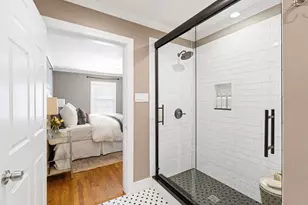 1102 Winston St, Houston, TX 77009 - Photo 18