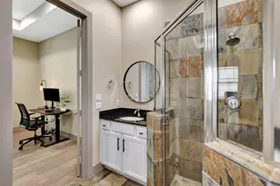 837 W 25th St, Houston, TX 77008 - Photo 28