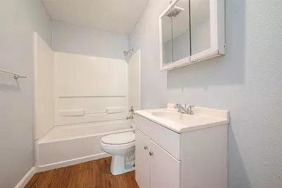 4810 Carmen Street, Houston, TX 77033 - Photo 14