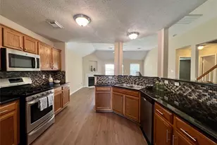 16915 Lighthouse View Dr, Friendswood, TX 77546 - Photo 14
