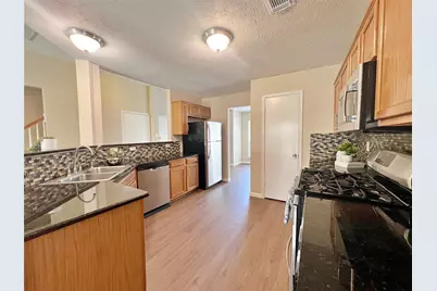 16915 Lighthouse View Drive, Friendswood, TX 77546 - Photo 14