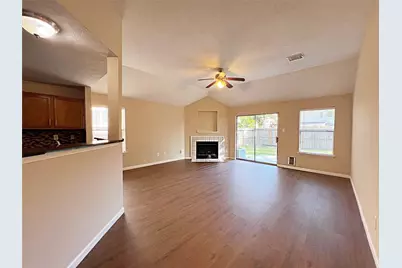 16915 Lighthouse View Drive, Friendswood, TX 77546 - Photo 4