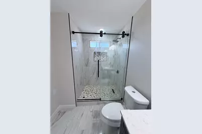 2915 Creston Drive, Houston, TX 77026 - Photo 22